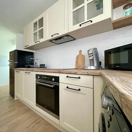 La Tour De Guet بيت للعطل