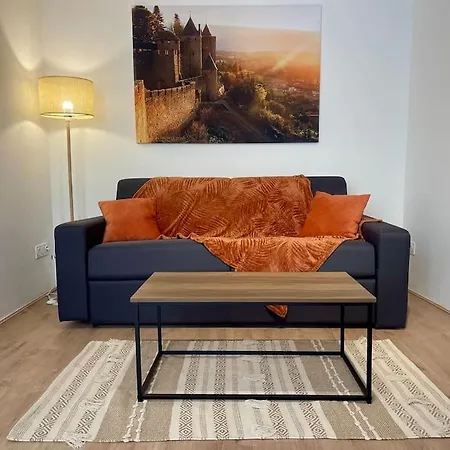 La Tour De Guet بيت للعطل قرقشونه