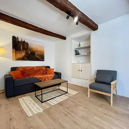 بيت للعطل La Tour De Guet *