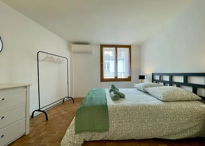 Holiday home La Tour De Guet