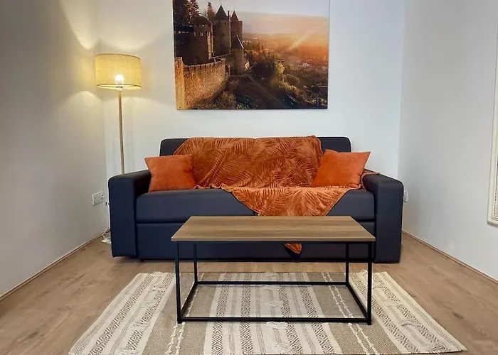 La Tour De Guet Holiday home Carcassonne